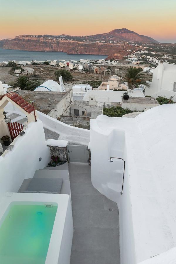 Antron Cave House Akrotírion