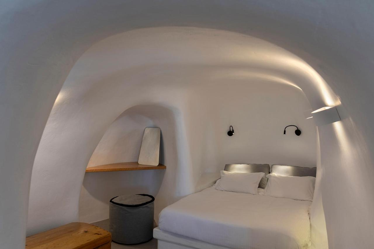 Antron Cave House *