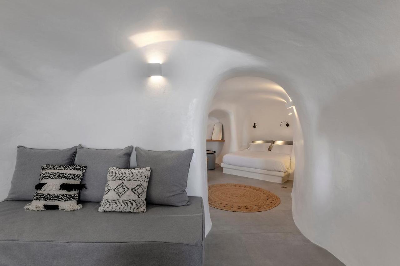 Antron Cave House Apartment